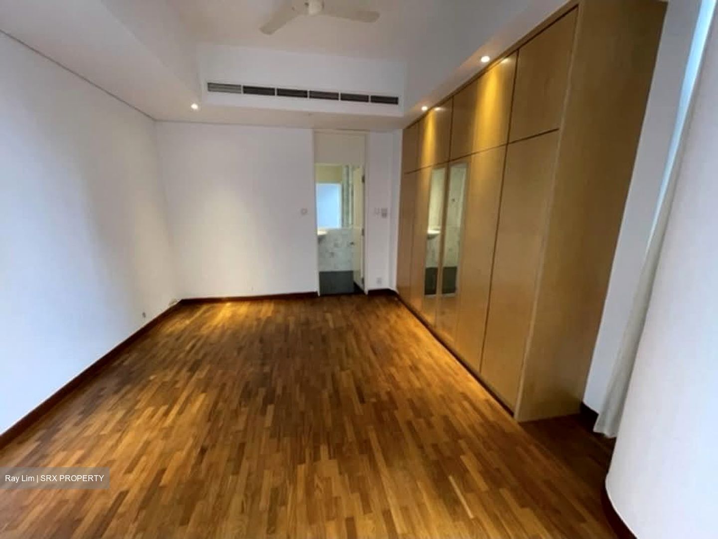 The Colonnade (D10), Condominium #543143261